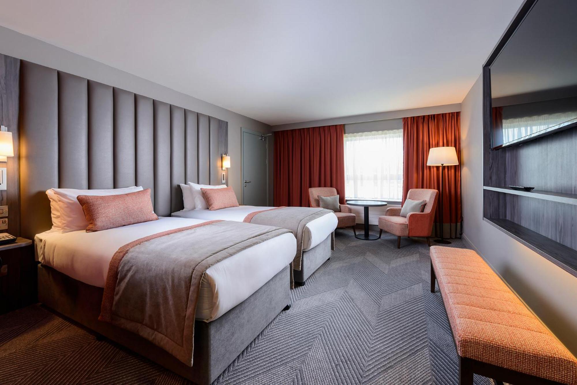 Twin Room,1525274137:JPEG